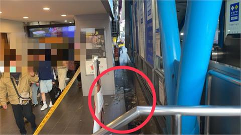 最新／嚇！北捷忠孝敦化站外「天降磁磚」險砸人車　警急拉封鎖線
