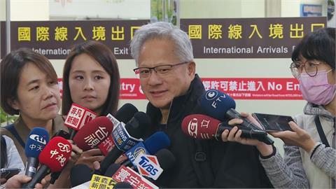 快新聞/黃仁勳快閃台灣一天半!喊想逛夜市卻沒空 笑曝「好想狗狗」