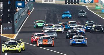 台灣賽車手Tiger Wu奪冠PCCJ！　F1日本鈴鹿賽道響起國歌台人感動