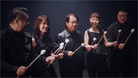 異言堂（影）／鏟子 水桶也能敲出希望！　朱宗慶打擊樂團向「鏟子超人」致敬