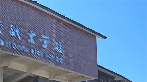 快新聞／課堂濺血！宜蘭某高職生持刀刺同學　背部中2刀送醫急救