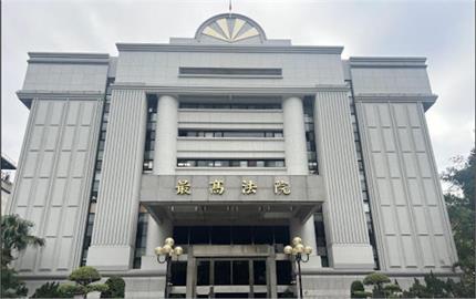 思覺失調症女子持剪刀弒母姊 判刑14年定讞