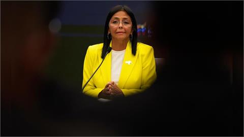 委內瑞拉副總統接任代理總統　華爾街人脈深厚