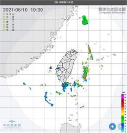 鋒面遠離台灣仍在低壓帶內　林嘉愷：西半部山區要注意大雷雨