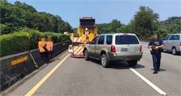 緩撞車連2天遭猛撞！　百萬奧迪與老休旅接連出事同位警員「連莊」