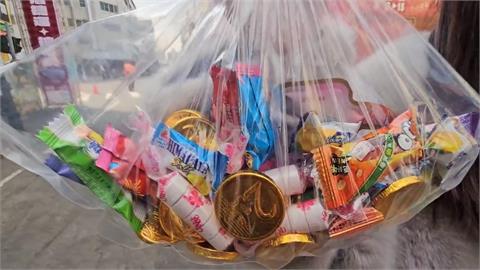 他去「這年貨大街」1袋零食被收720元　「被盤過程曝」網怒：貴到嚇人