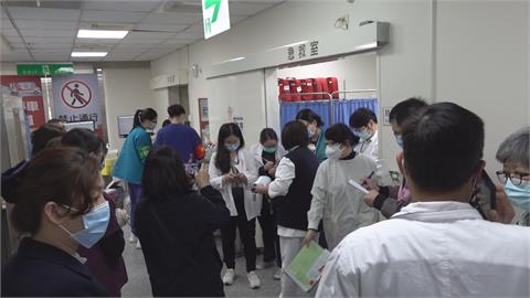 新北旅行團嘉義3天2夜上吐下瀉！　疑食物中毒15人腸胃炎