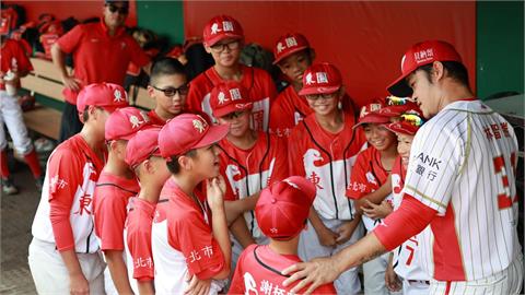 中職／世界冠軍「這天」現身大巨蛋！林智勝引退賽東園少棒助陣、U12國手開球