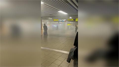 快新聞／北捷驚傳煙霧彈攻擊！男戴防毒面具行兇後逃逸　蔣萬安：全力緝凶