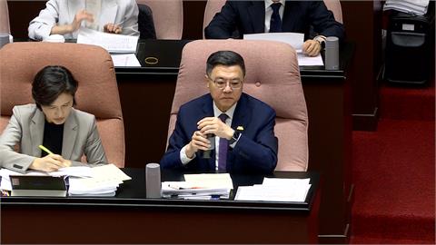 總預算卡關快兩個月　卓揆立院報告傅崐萁六度敲桌嗆聲