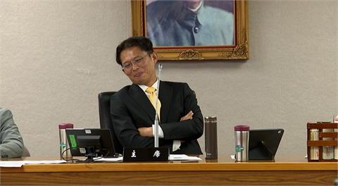 向前行(影)／黃國昌播偵訊「示範帶」沒違法？林楚茵打臉：自己立法自己犯？