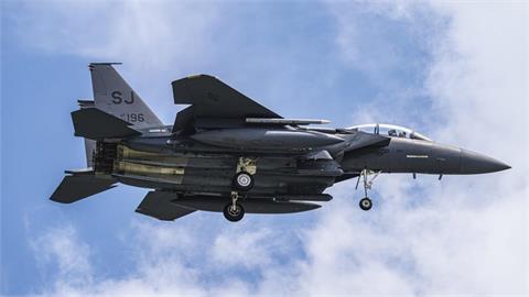 快新聞／中國有事？殲-15「雷達鎖定」自衛隊戰機　日政府嚴正抗議