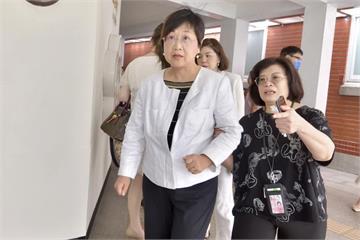 快訊／遭控攜子出訪、濫用公務車　徐佳青請辭