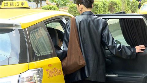 搭小黃問「只收現金」？遭運將暴怒開嗆　乘客嚇到提前下車