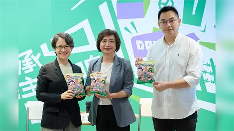 快新聞／台灣民主40周年！蕭美琴、徐國勇為何欣純站台　盛讚「中小企業女神」