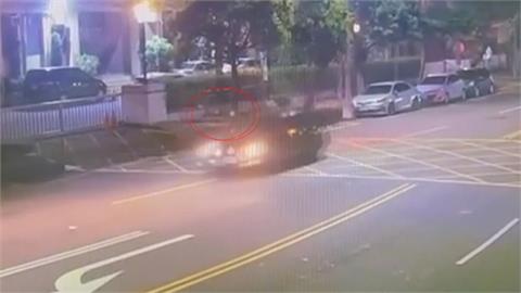 無聊？台中市交通局半夜遭人丟鞭炮　涉案男到案稱「這原因」