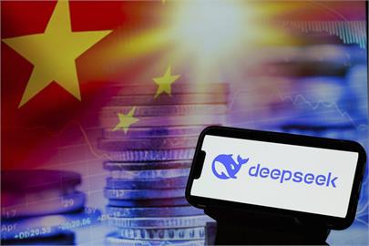 DeepSeek遭控盜數據「站在巨人肩上的小人」！王定宇揭6大疑慮：需釐清