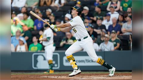 MLB(影)／賭城拉斯維加斯變全壘打天堂！運動家2戰狂炸12轟平隊史30年神紀錄
