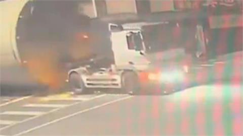 台中聯結車「載巨大空槽體勾電線」　騎士遭殃摔倒意外揪酒駕
