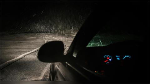 男酒駕肇逃竟「找女網友車震」做完喊喝茫要她自己叫車!約愛後超慘下場曝