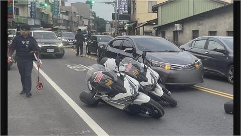 苗栗台１３線三義段驚傳連環撞　２警用重機停紅燈遭波及