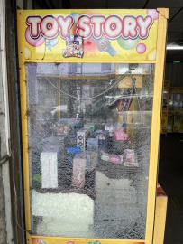 疑買藍芽鏡頭買賣糾紛?　 中狂男持空氣槍掃射娃機店洩憤遭逮