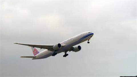 交保護費？路透曝華航砸1300億買客機　波音、空巴平分訂單