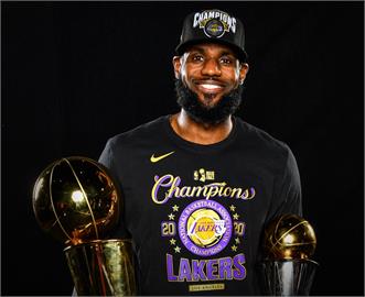 NBA(影)／泡泡聯盟湖人奪冠含金量5年後再討論　詹皇仍讚：那是最純粹的籃球