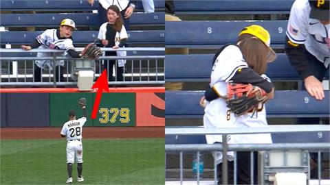 MLB(影)／這日常送球暖哭幾十萬人！海盜新同學讓小兄妹「感動擁抱」故事超溫馨
