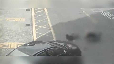 快新聞／新莊阿北「未注意前方」撞飛輪椅婦人　巨大聲響嚇壞民眾