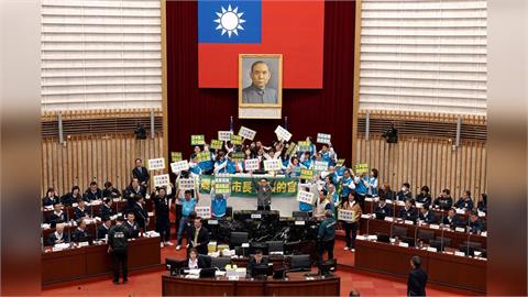 快新聞／高市府總預算審查遭惡意杯葛　綠議會黨團：譴責KMT拖累市政