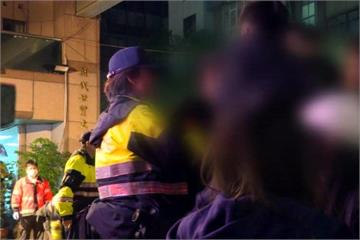 KTV酒客爆口角 快打部隊辣椒水制止