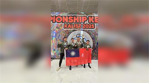 快新聞／國歌響起、國旗飄揚！台灣壺鈴隊波蘭奪5金　選手淚崩感動全場