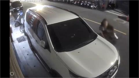 情侶吵架砸車洩憤！　店家車輛無端遭破壞　警鎖定2人