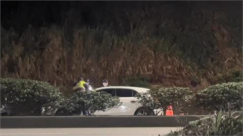 最新／《民視》獨家直擊！北海岸白色轎車拒配合攔檢　警起獲毒品安非他命