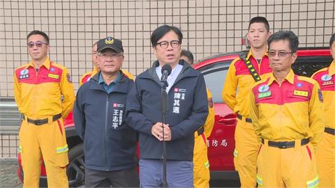 快新聞／陳其邁迎接高雄特搜隊　宣布赴花蓮救災同仁「公假補休2天」