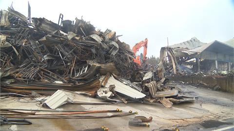 林口倉庫大火延燒1860坪　PChome諾消費者訂單不受影響