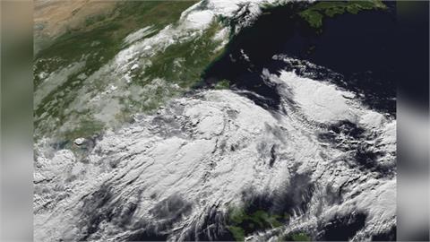 沙德爾颱風「復活」衝台灣？週一大雨「連4天雨最猛」專家示警颱風不只一個
