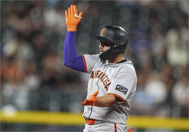 MLB(影)／連續1分差比賽太讓人提心吊膽　巨人加強火力獲勝善待球迷