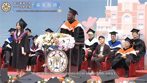 坦尚尼亞貧童拿到台大博士學位　內森喊話為家鄉蓋學校