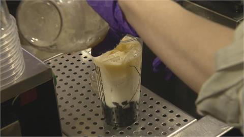 44歲男喝珍奶「嗆咳秒昏迷」送急診！搶救21天奇蹟康復「致命原因」曝光