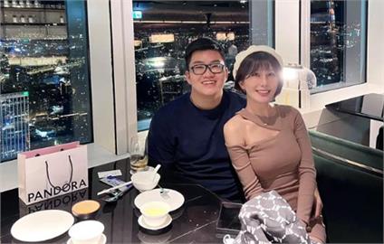 快新聞／Joeman元旦凌晨認愛　甜蜜貼臉閃照羨煞旁人