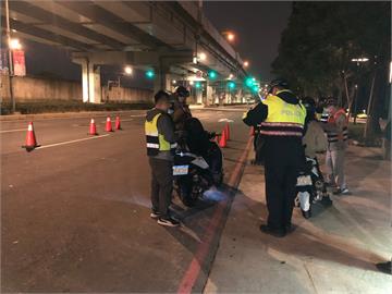 快新聞／機車族注意！改裝排氣管新制上路　新北稽查噪音車取締294件