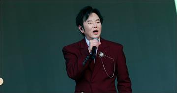 娛樂報報／陽帆妝髮完整現身咖啡廳　談工作愜意喝咖啡