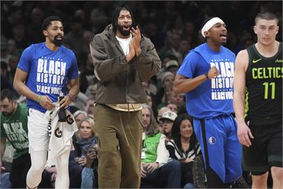 NBA(影)／獨行俠「禁區神獸」已展開練球　預計週日比賽復出球場