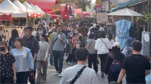 購物戰鬥力太強! 一中商圈店家設"男友寄放區"爆紅