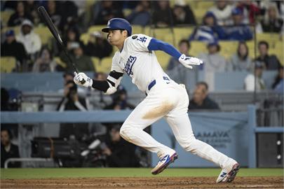 MLB(影)／大谷生涯150盜出爐！羅伯斯：最好避免讓左手觸地