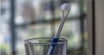 牙刷別再這樣放！NG習慣恐細菌爆量　醫示警：跟馬桶刷一樣髒