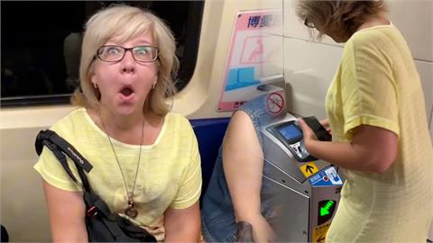 俄國媽首次搭台灣捷運嚇到　做「這件事會被罰」直呼：好恐怖