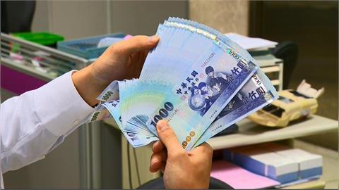 普發一萬最快10月下旬發放　政院規劃5管道領取